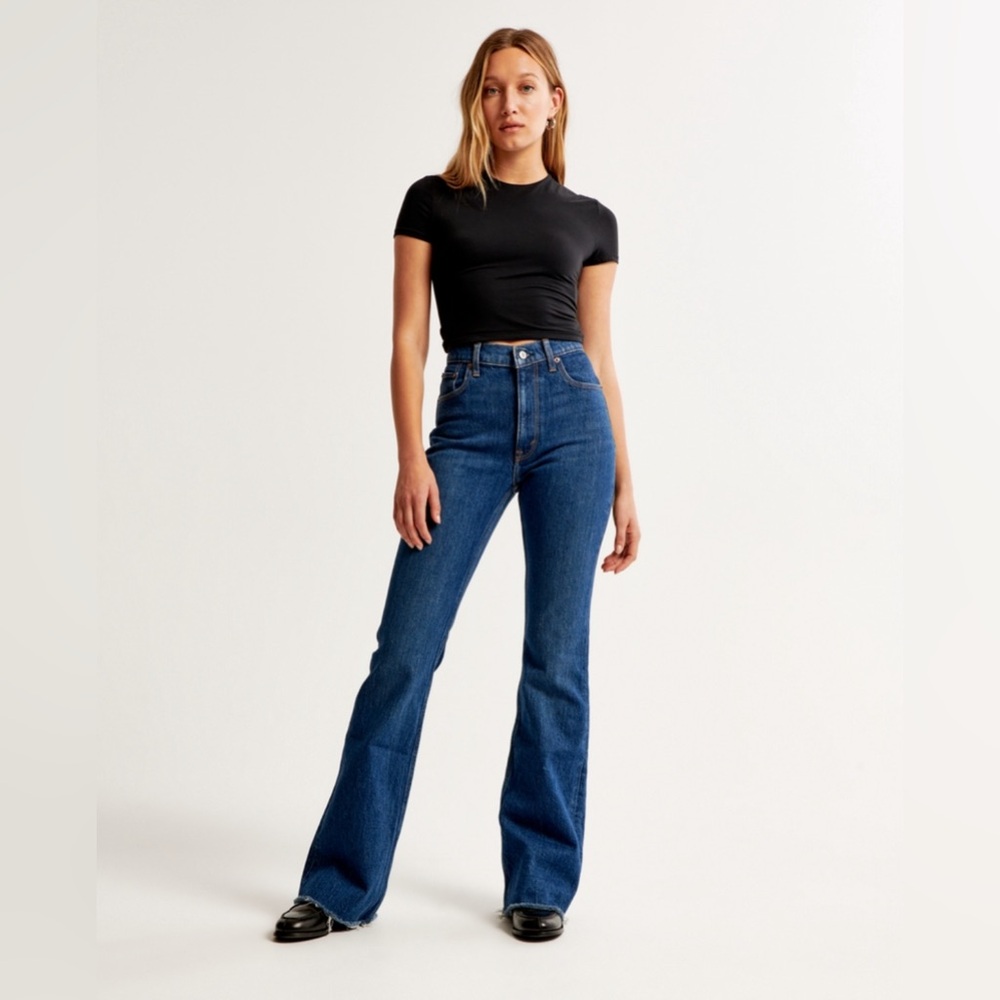 Abercrombie & Fitch Curve Love The Vintage Flare High Rise Jeans 27/4 Long
